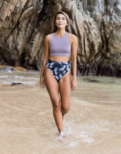 Sanitas Compression Top: Dark Fawn